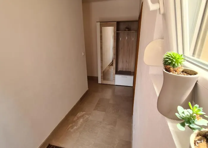 شقة Trebisnjica تريبينيي